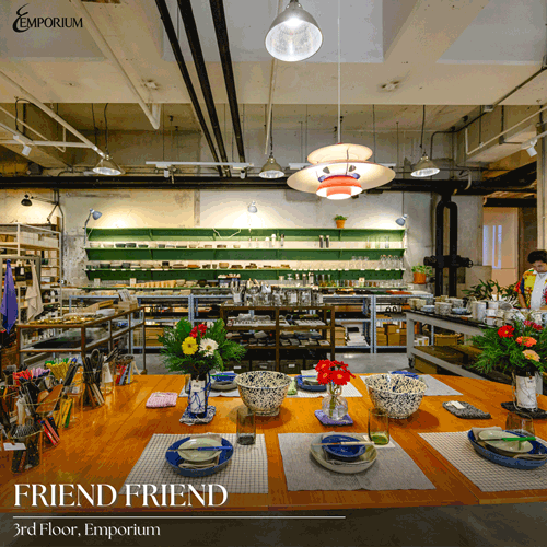 ปักหมุดพิกัดความสุข ตอบโจทย์ทุกเจเนอเรชันกับ Family-Friendly Spots ที่ EM District